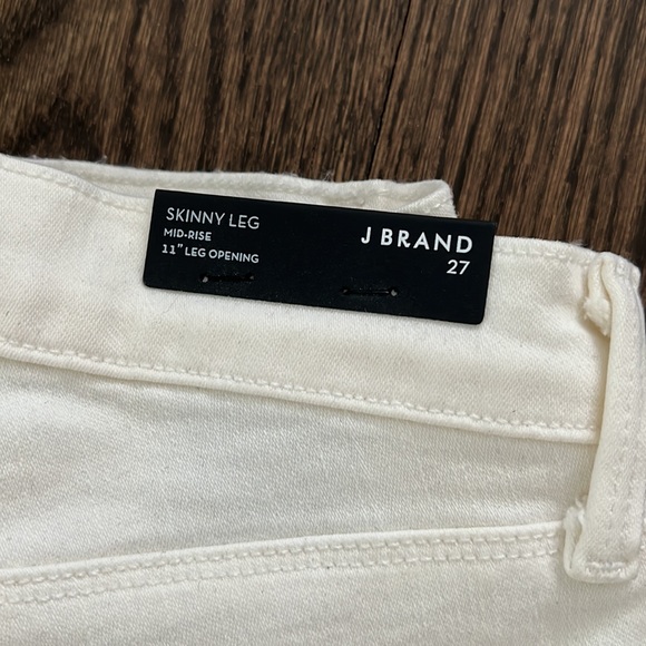 JBrand Mid-Rise Blanc Skinny Leg Opening size 27 - Picture 2 of 3